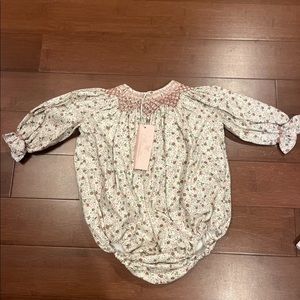 Antoinette Paris bubble